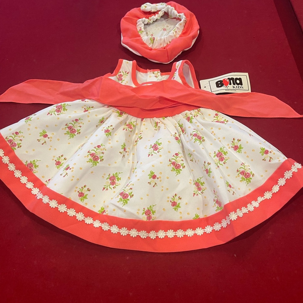 Baby dress hat included